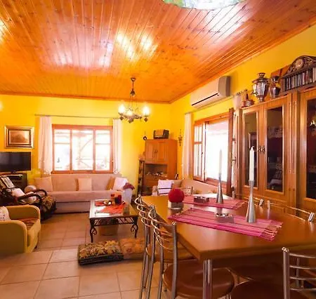 펜션 Portes Summer House