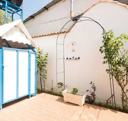 Portes Summer House 네아 포티데아