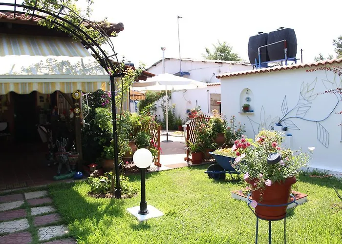 Portes Summer House