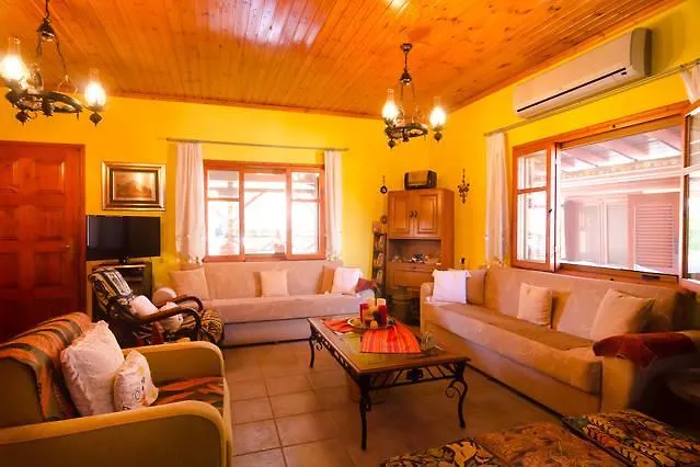 Portes Summer House * Nea Poteidaia